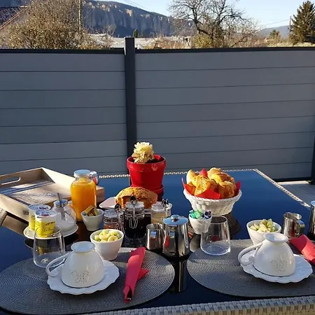 Aux Reves Des Mees Holiday home